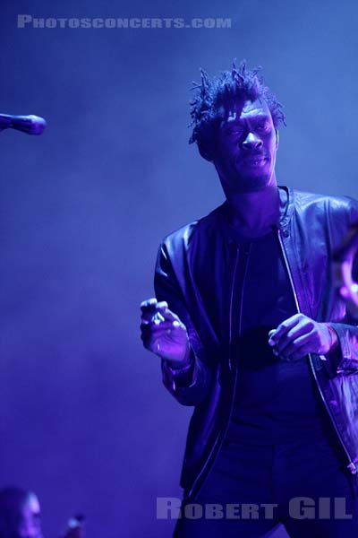 MASSIVE ATTACK - 2014-09-12 - LA COURNEUVE - Parc Departemental - Grande Scene - 